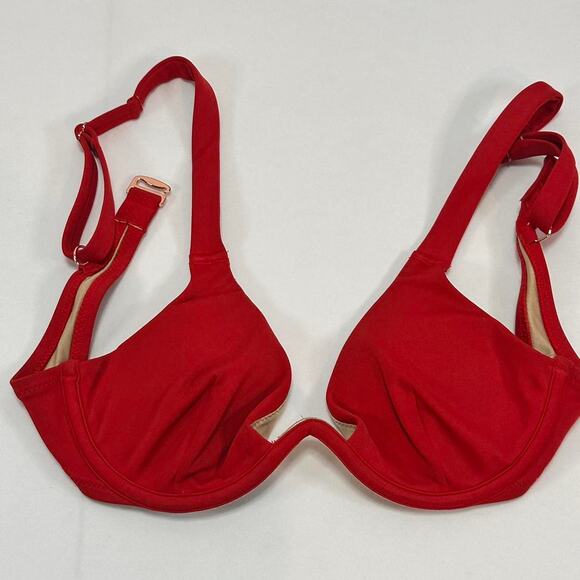 Bikini Top Bundle 4 Included different brands Size Small - Picture 2 of 4